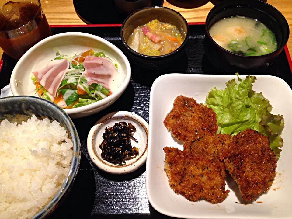 タレ漬けカツ定食|annexさん