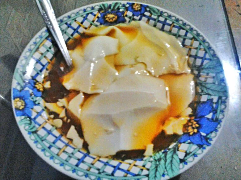 Snapdishの料理写真:Kembang Tahu|Desty Rialniさん