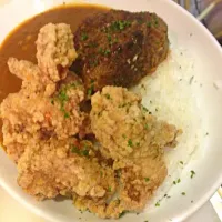 Snapdishの料理写真:バーグカレーサムチキプラス|瀬藤 研司さん