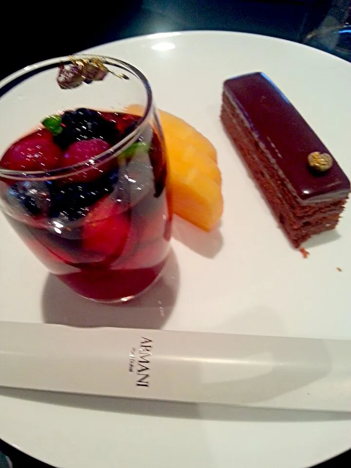 dessert. cake. dubai Armani hotel|josephさん