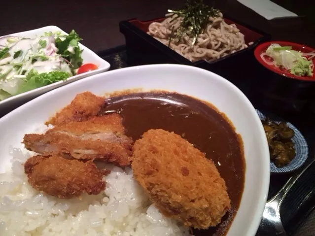 カツカレー&そば定食を頂きました。|momongatomoさん