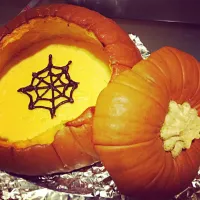 Snapdishの料理写真:Pumpkin cream cheese pudding|Tiffany Chenさん