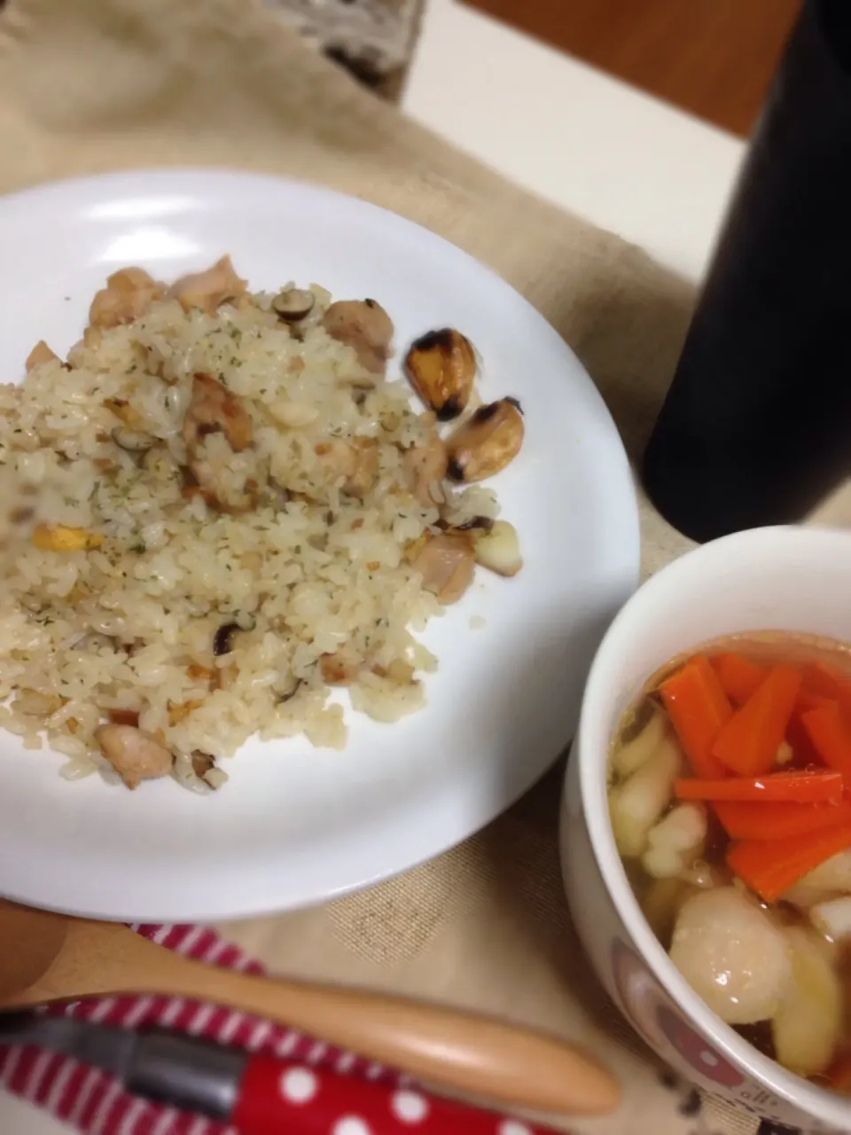 きのこチキンガーリックライス&野菜チキンスープ|ずーはーさん