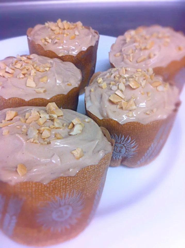 Banana Muffins with PB cream frosting|Yuko Sasakiさん