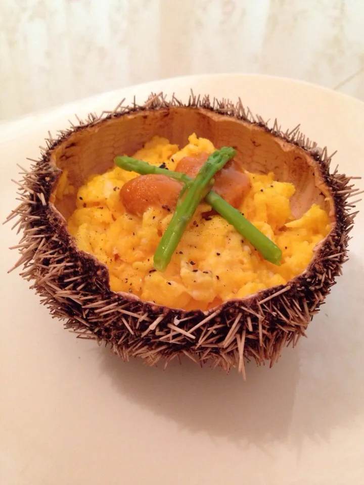 Snapdishの料理写真:Omelette with Sea Urchin (Uni)|chef baobao from Singaporeさん