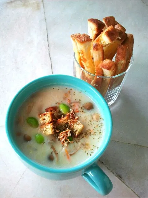 Mushroom soup & bread stick|m!ckongさん