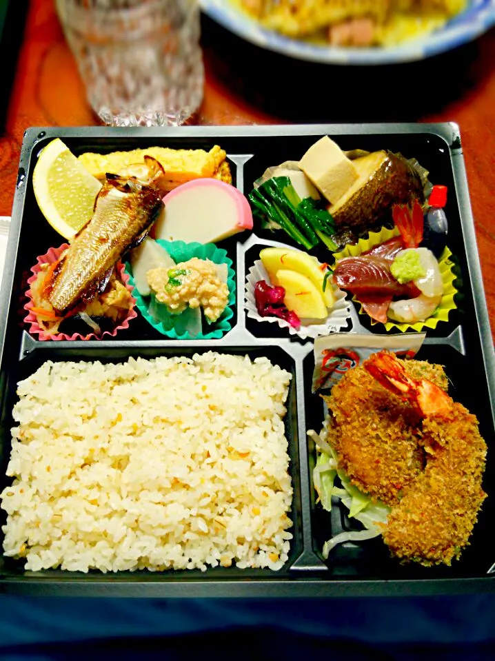 Snapdishの料理写真:酒田和食、味工房ハ月(はづき)の仕出しお弁当✨|ちはるさん