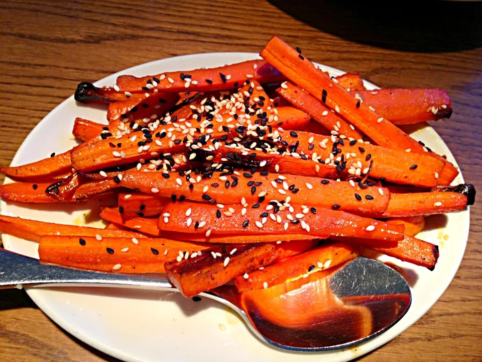 Sesame Carrots|Chris Rothさん