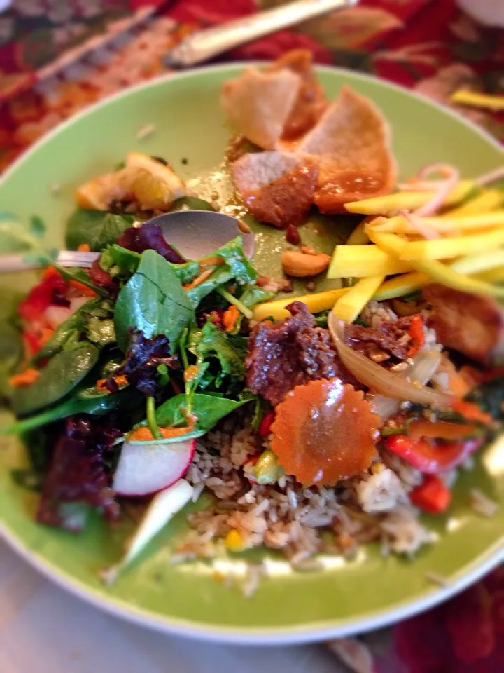 Thai food platter|ruthie aideyanさん