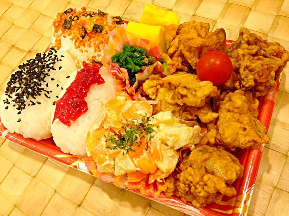 Snapdishの料理写真:唐揚げ弁当|masakoさん