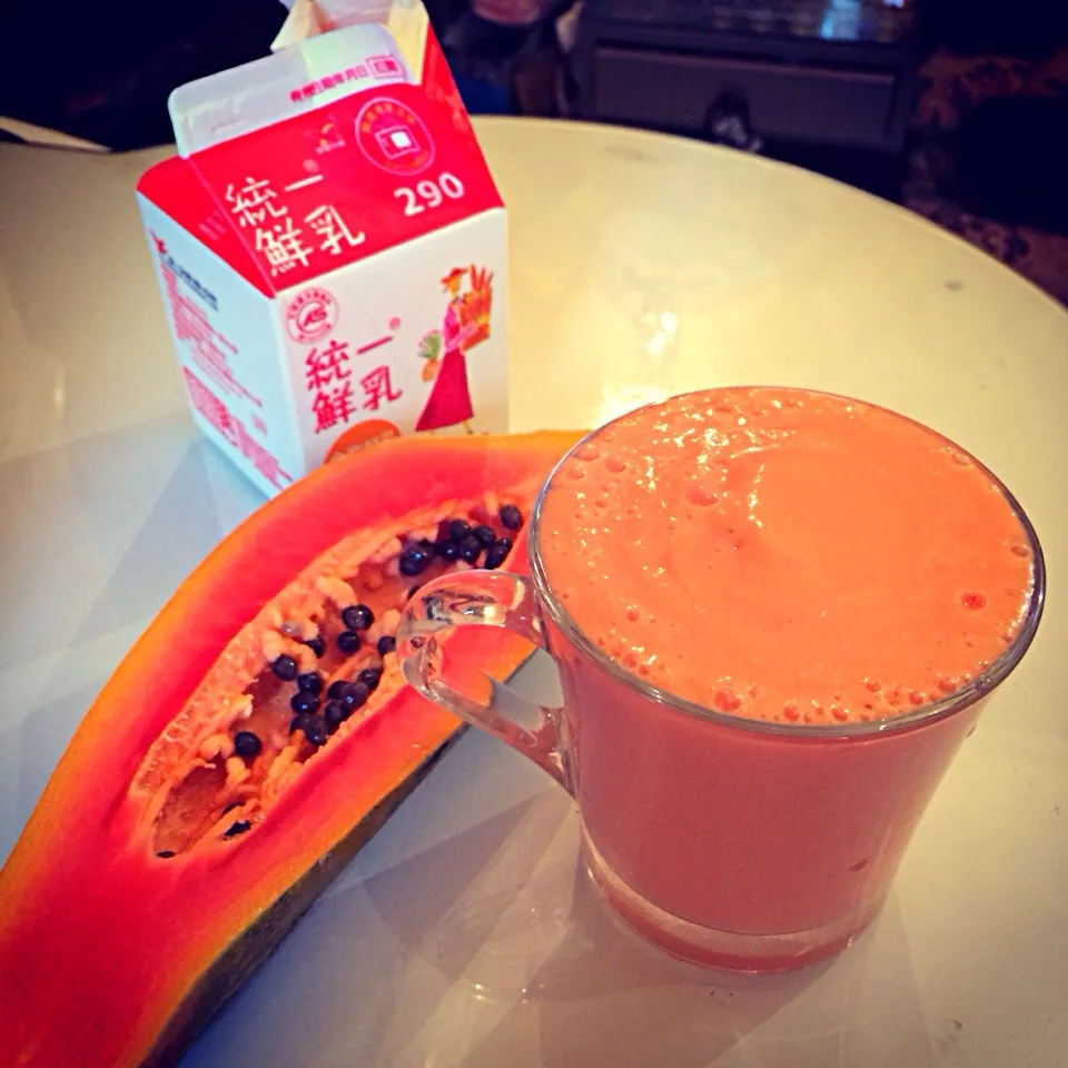 Papaya and honey milk|coco～delicious❤️さん