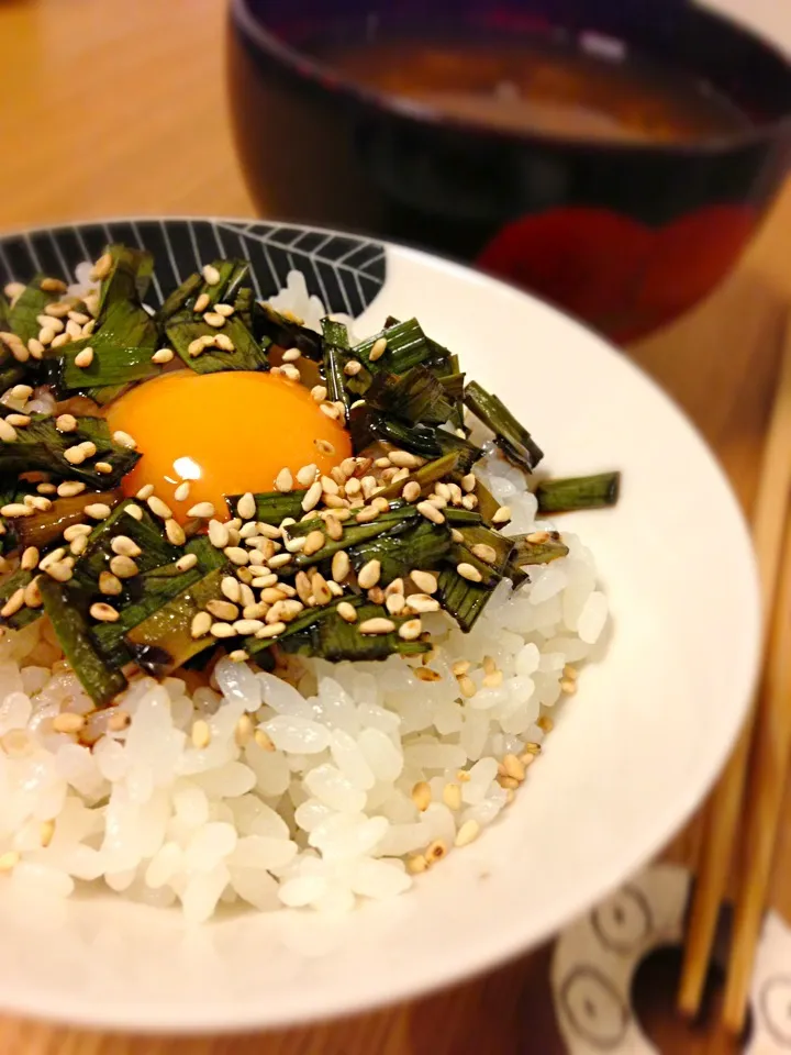 ニラ醤油TKGとアオサ味噌汁|ユキさん