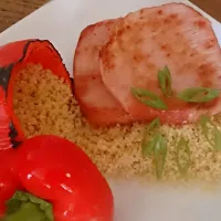 garlic couscous inside a roasted red pepper and boneless ham chop|Alberto Guzman Ortizさん