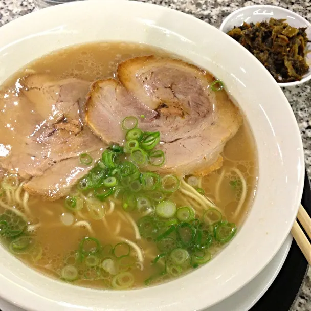 Hakataya Tonkotsu Ramen|Karen Yongさん