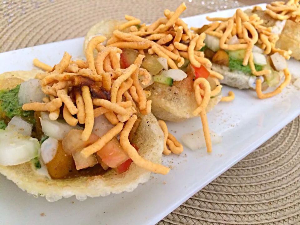 Snapdishの料理写真:Sev puri|Sergio Lacuevaさん