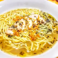 Snapdishの料理写真:塩バジルラーメン インスタントアレンジ|seiko*mさん