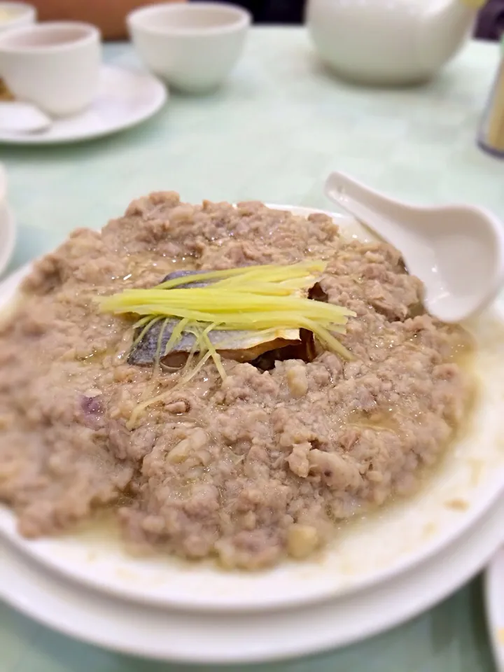 Steamed pork patties with early fish 咸魚蒸肉餅|Mak Toniさん