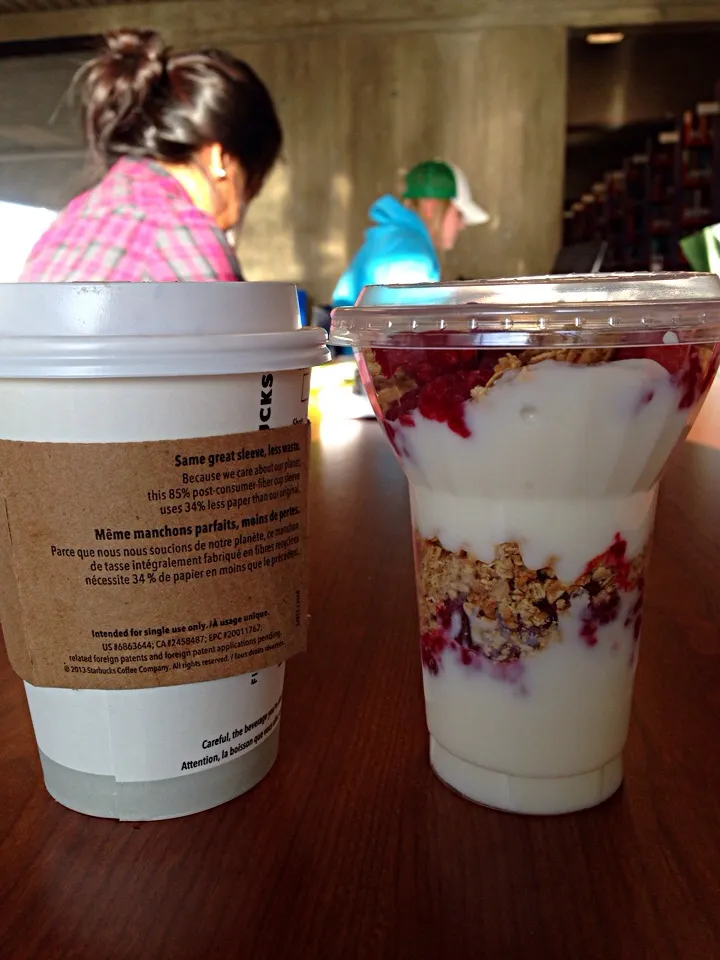 Half sweet mocha, yogurt with granola and raspberries|joie chowさん