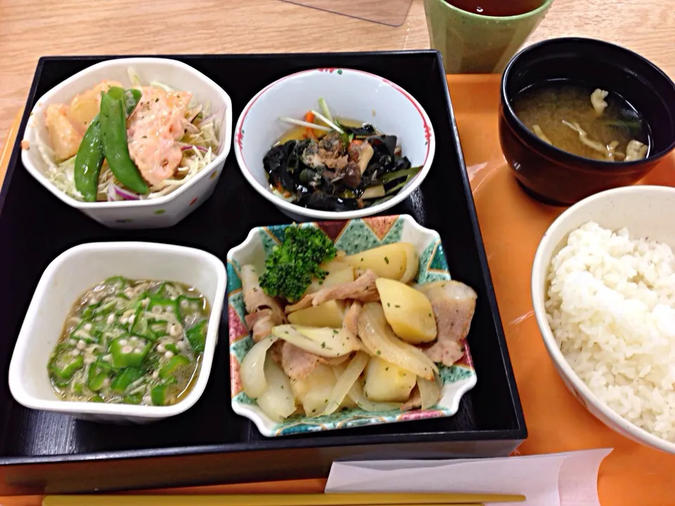 豚肉とポテトの旨味炒め他(^O^)／|すかラインさん