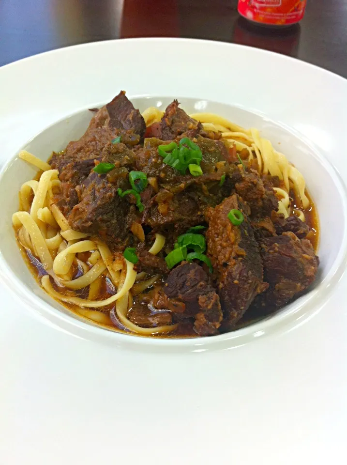 Beef Stew with Pasta Linguine|Vincent Hoさん