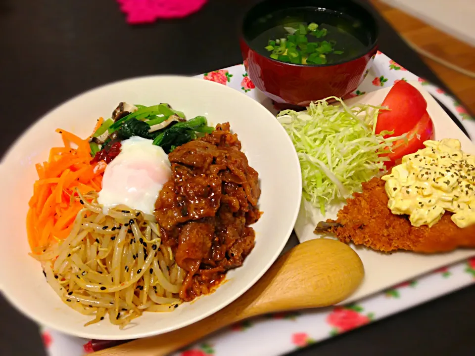 Snapdishの料理写真:ビビンバ定食♡|よさく♡さん