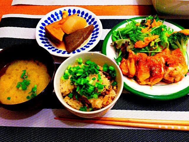 チョス♪さんのハチミツ味噌で🍯🐝鳥肉ステーキっ🍴|ゆきさん