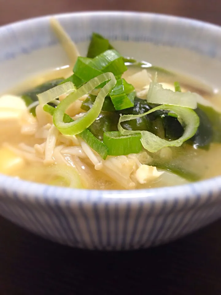 Snapdishの料理写真:Miso soup|Ash Maxwellさん