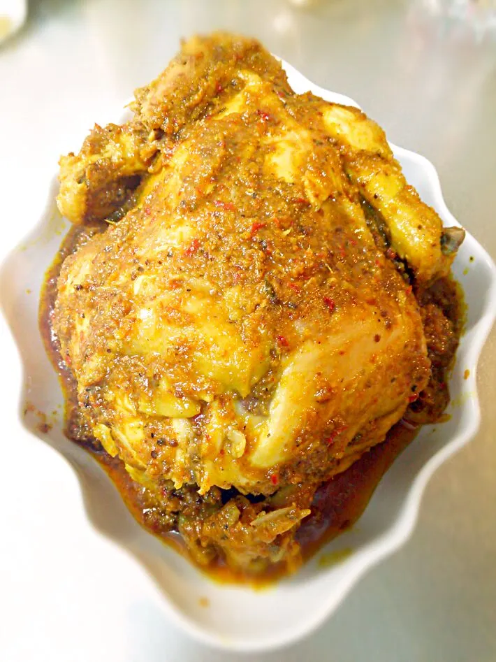 Snapdishの料理写真:balinese chicken betutu|Enny Cholifahさん