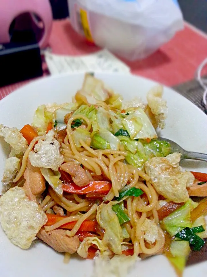 pansit canton|Jessica Perezさん