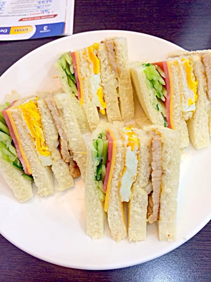 Snapdishの料理写真:燒肉三明治 sandwich|蘇敬🐦さん