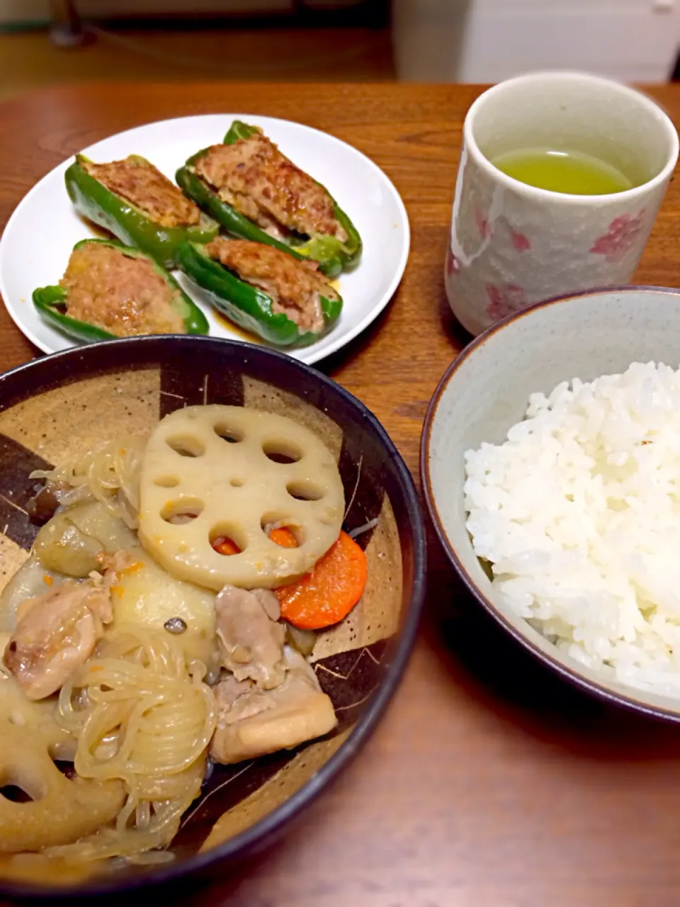 Snapdishの料理写真:ピーマン肉詰め 筑前煮 ごはん お茶|Aoi Yukaさん