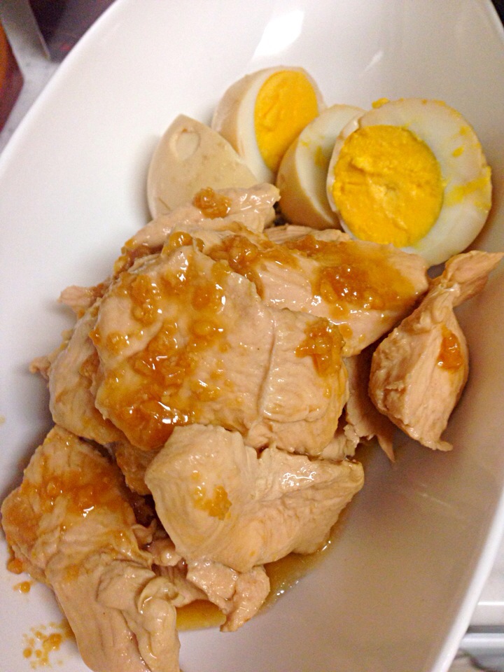 鶏胸肉の醤油麹煮