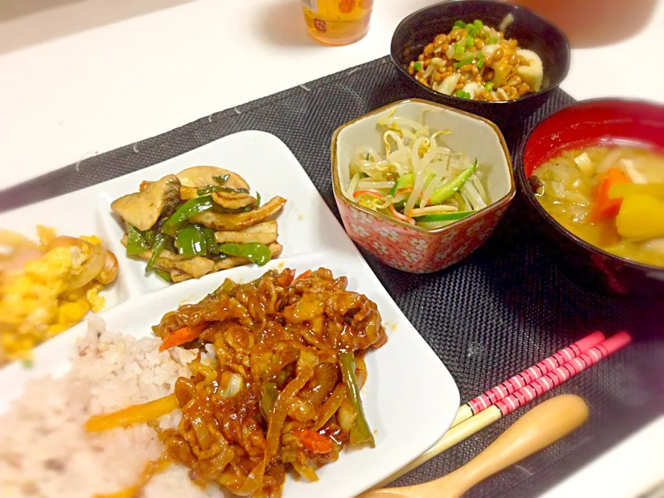 豚コマのカラフルポークチャップ定食❤|maipuさん