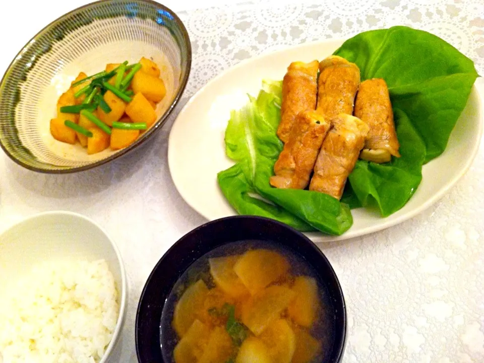 Snapdishの料理写真:豆腐と大葉の豚巻＆長芋バター醤油炒め|めぇさん