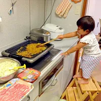 Snapdishの料理写真:😅okonomiyakiです！(thank you little girl for helping)笑😅|emmaさん