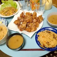 唐揚げ、炊き込みごはん、春雨サラダ、味噌汁|かなえっぴさん