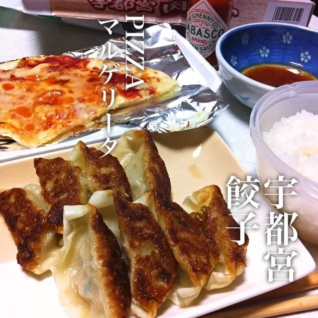 131106-宇都宮餃子/ご飯/PIZZA ¥180 #夕食 #自炊|dune725さん