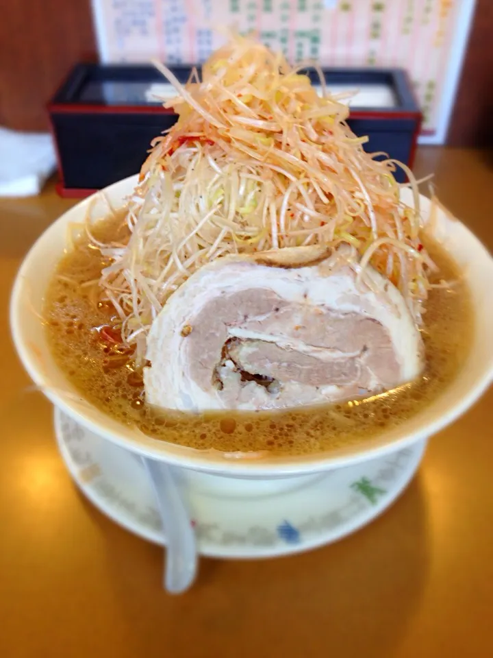 ネギ味噌ラーメン大盛|るっくさん