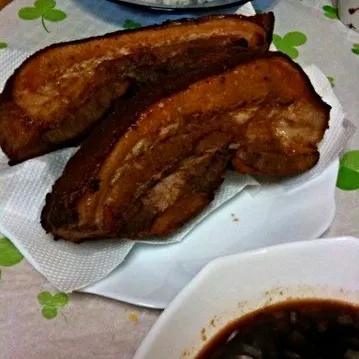 Snapdishの料理写真:Lechon Kawali (Deep-fried Pork Liempo unchopped version)|🍑Foodtrip Unlimited🍴さん