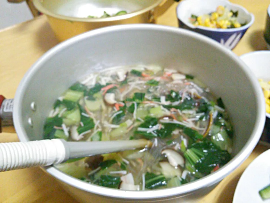 チンゲン菜とかにかまの中華スープ|佐竹真梨子さん