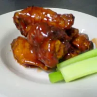 bourbon molasses and hot sauce wings|Justin Hillさん