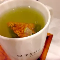 玄米绿茶～brown rice with green tea. So nice!|AnnZhongさん