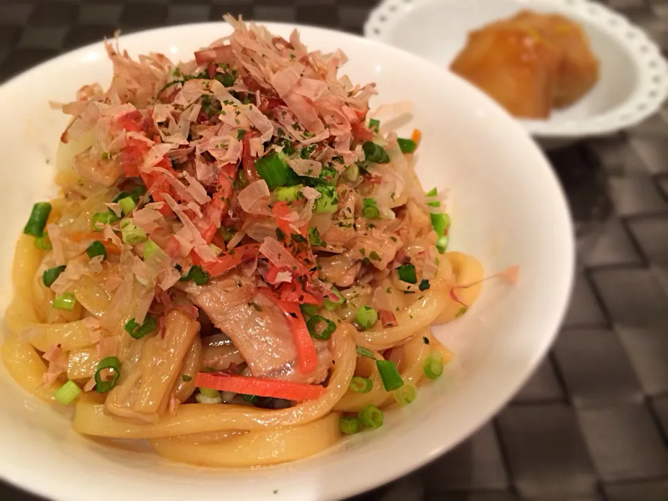 焼きうどん♡バター醤油味|あみん´ω`)ﾉさん