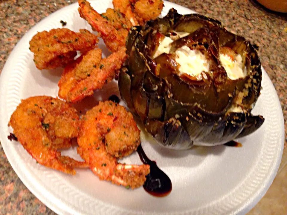 Stuffed artichoke and fried shrimp|candace johndonさん