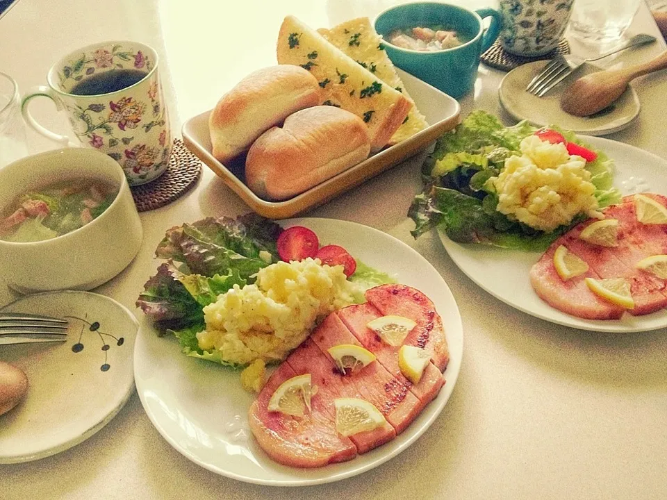 ハムステーキのブランチ|みっちぃさん