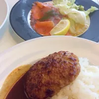 IKEAでカレー。|めろさん