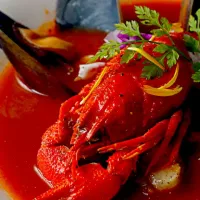 Seafood Bouillabaisse with Freshwater Crayfish, Coconut Cream and Lemongrass|goldfriesさん