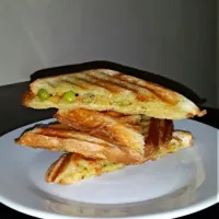 sandwich with potatoes|amala rajeevさん