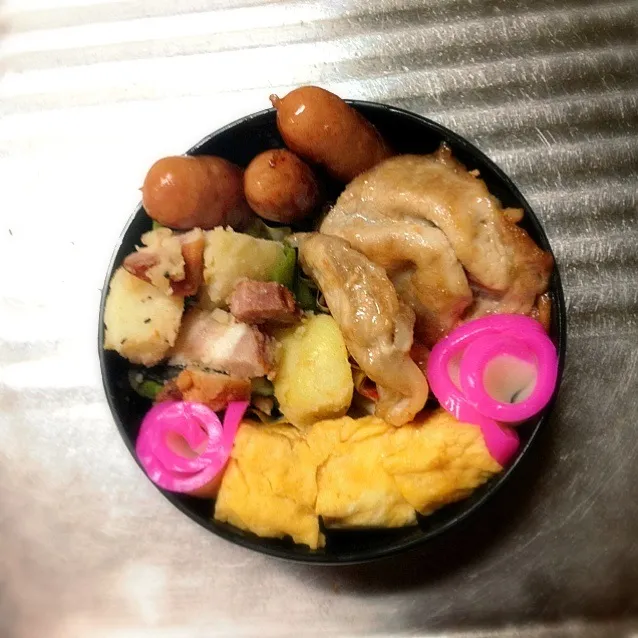 Snapdishの料理写真:11月9日♪今期初の保温弁当!!|MOMOKOさん