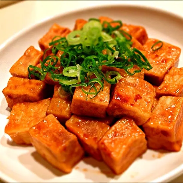 🍀ひろ🍀さんの料理 ヘルシー高野豆腐のコロコロステーキ♡|ゆめさん